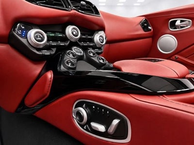 2021 Aston Martin Vantage Roadster