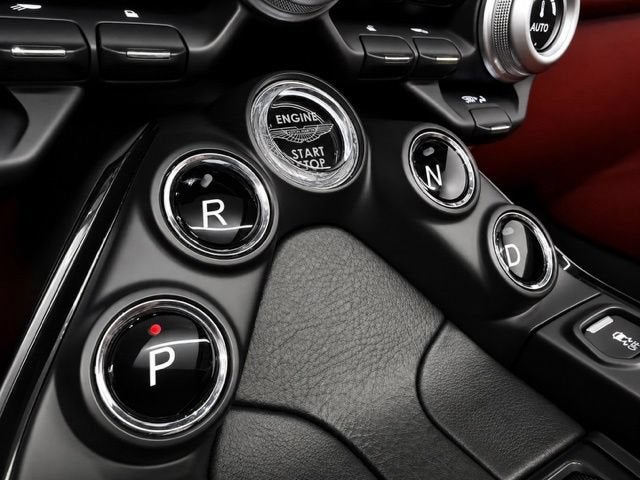 2021 Aston Martin Vantage Roadster