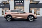 2017 INFINITI QX30 Premium