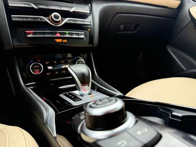 2017 INFINITI QX30 Premium