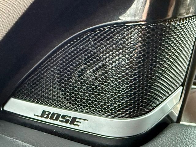 2017 INFINITI QX30 Premium