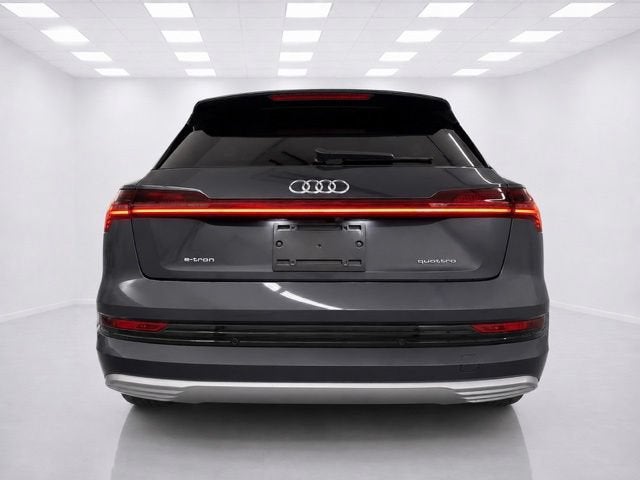 2021 Audi e-tron Premium quattro
