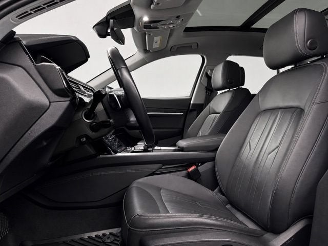 2021 Audi e-tron Premium quattro