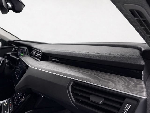 2021 Audi e-tron Premium quattro