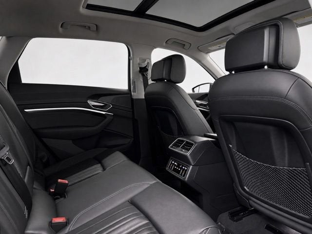 2021 Audi e-tron Premium quattro