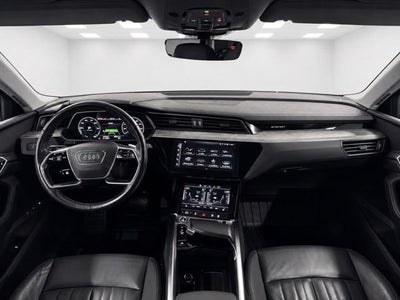 2021 Audi e-tron Premium quattro