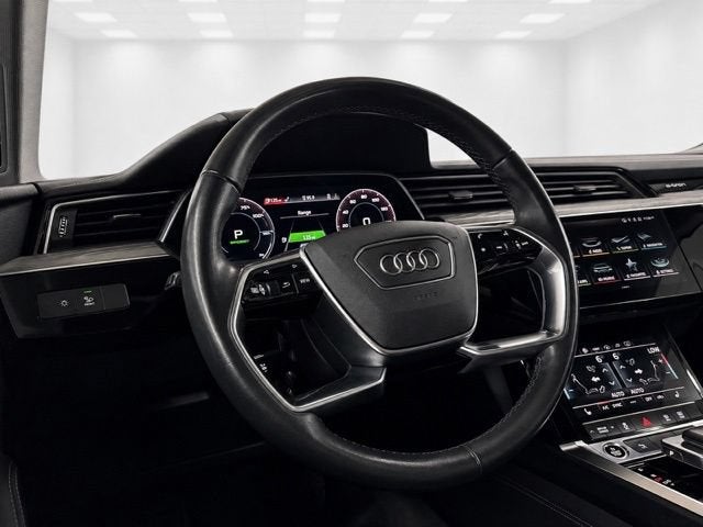 2021 Audi e-tron Premium quattro