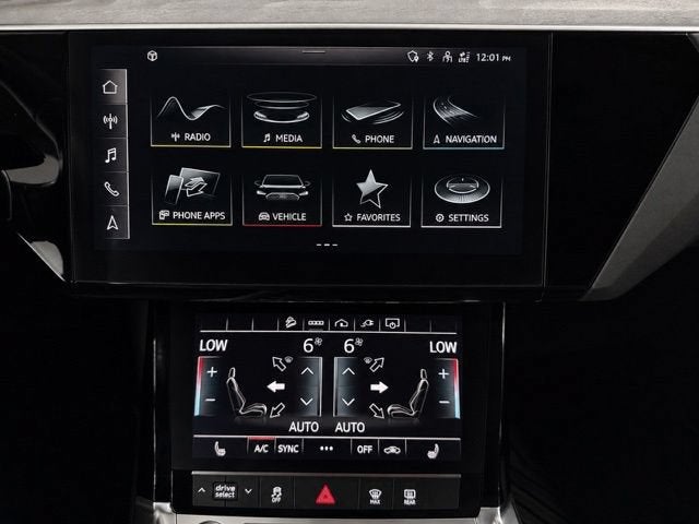 2021 Audi e-tron Premium quattro