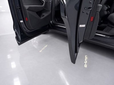 2021 Audi e-tron Premium quattro