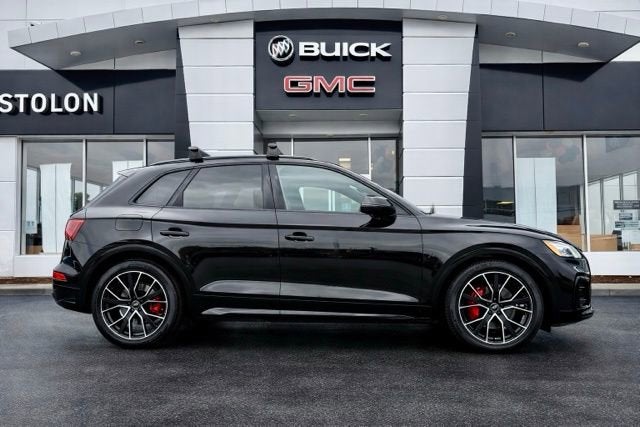 2023 Audi SQ5 Premium Plus