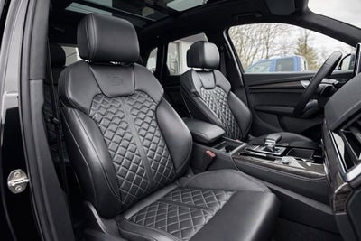 2023 Audi SQ5 Premium Plus