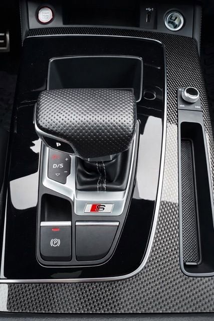 2023 Audi SQ5 Premium Plus