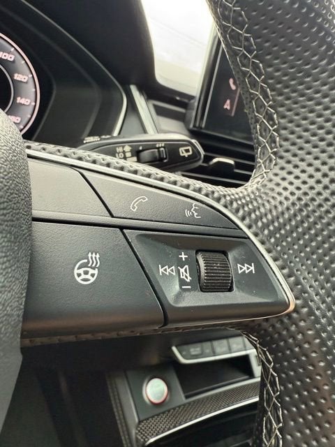 2023 Audi SQ5 Premium Plus