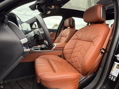 2025 BMW 760i xDrive