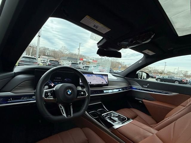 2025 BMW 760i xDrive