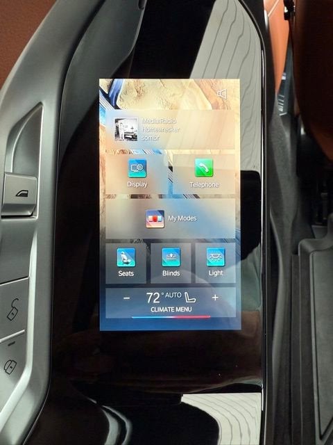 2025 BMW 760i xDrive