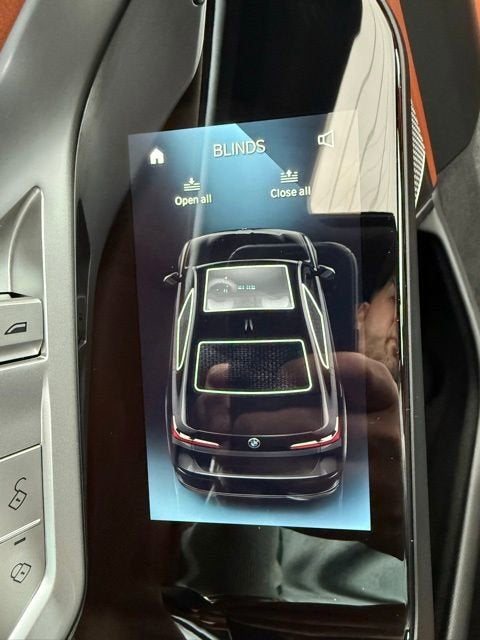 2025 BMW 760i xDrive