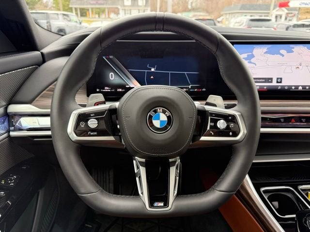 2025 BMW 760i xDrive