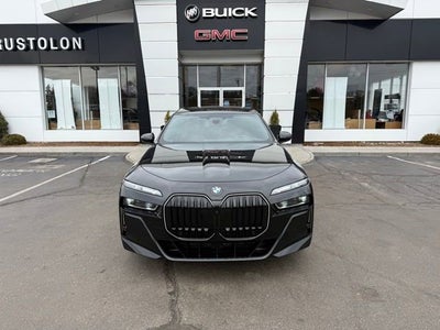 2025 BMW 760i xDrive