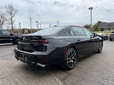 2025 BMW 760i xDrive