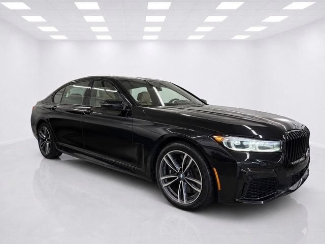 2022 BMW 750 i xDrive
