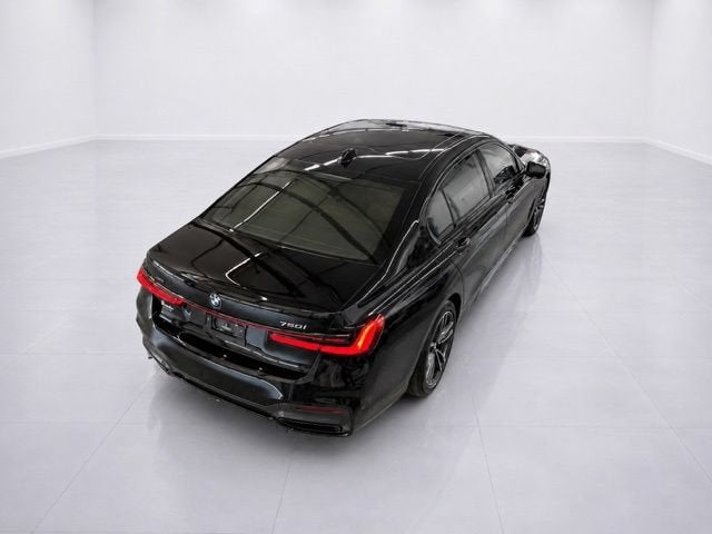 2022 BMW 750 i xDrive