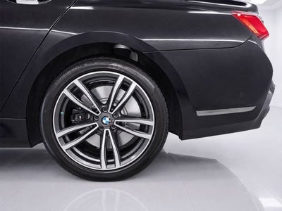 2022 BMW 750 i xDrive