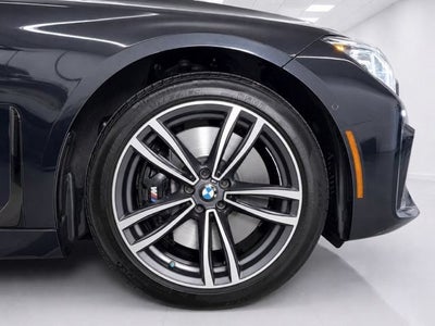 2022 BMW 750 i xDrive