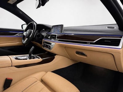 2022 BMW 750 i xDrive