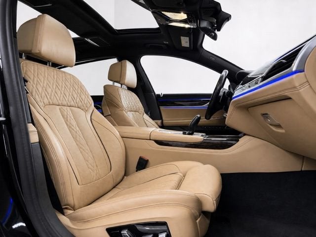 2022 BMW 750 i xDrive