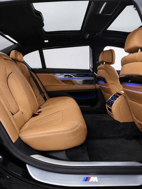 2022 BMW 750 i xDrive