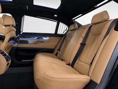 2022 BMW 750 i xDrive