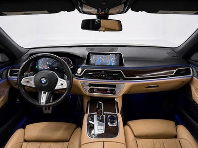 2022 BMW 750 i xDrive
