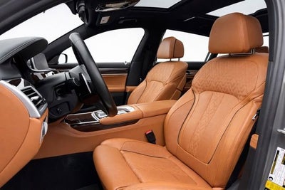 2021 BMW 750i xDrive
