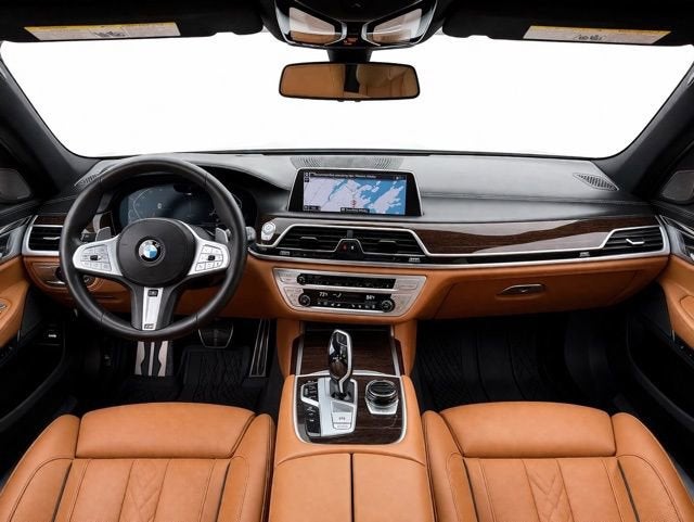 2021 BMW 750i xDrive