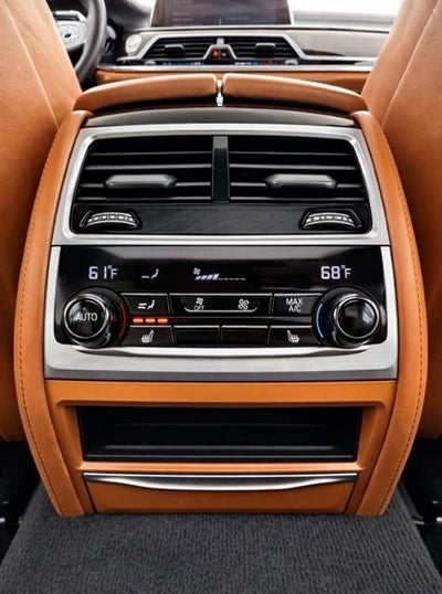 2021 BMW 750i xDrive