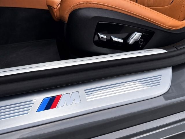 2021 BMW 750i xDrive