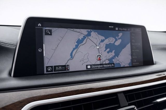 2021 BMW 750i xDrive