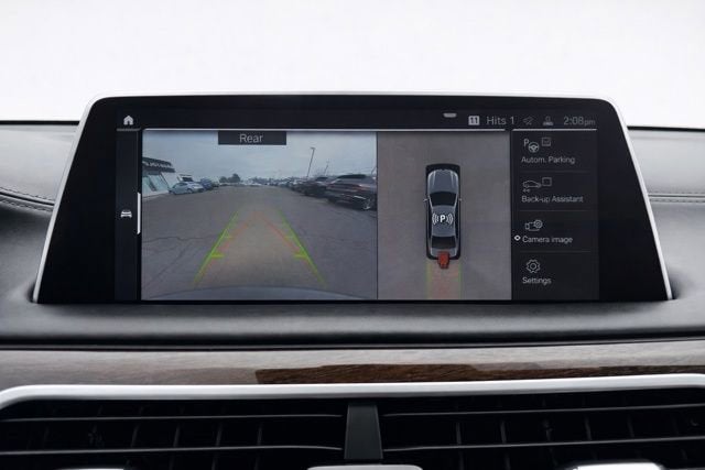 2021 BMW 750i xDrive