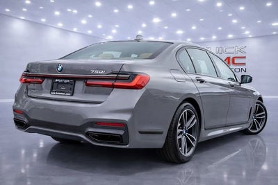 2021 BMW 750i xDrive