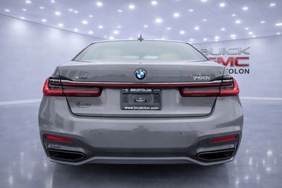 2021 BMW 750i xDrive