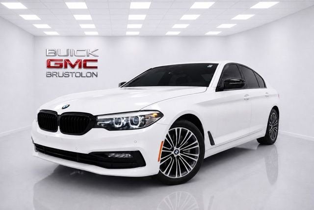 2018 BMW 5 Series 540i xDrive Sedan's photo