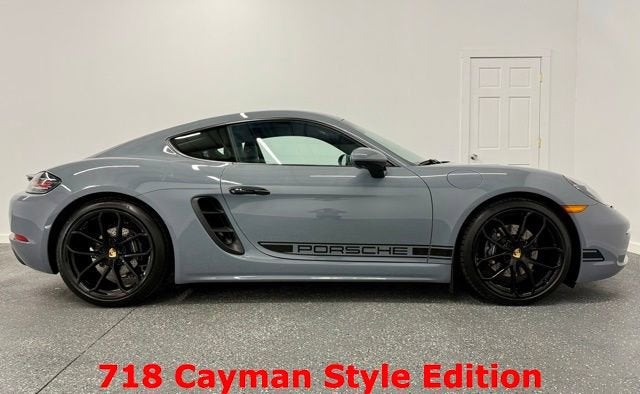 2024 Porsche 718 Cayman NA