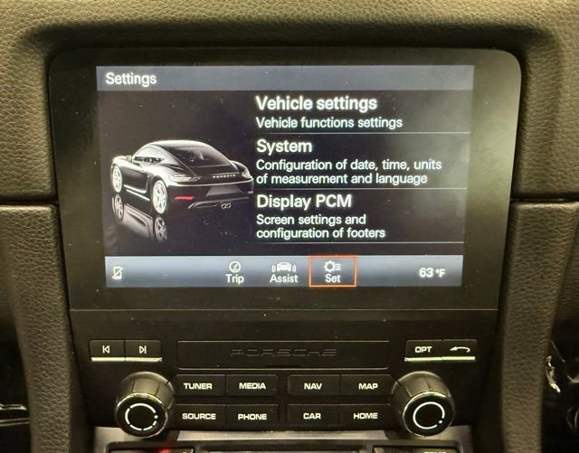 2024 Porsche 718 Cayman NA