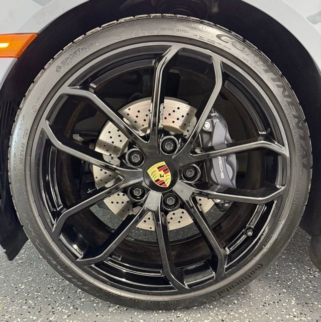 2024 Porsche 718 Cayman NA