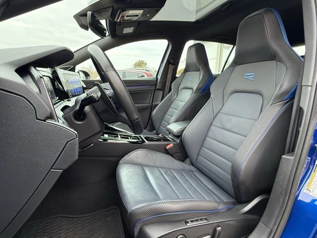 2024 Volkswagen Golf R NA