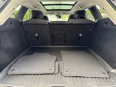 2022 Volvo XC60 Momentum