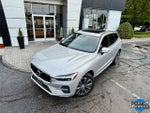 2022 Volvo XC60 Momentum