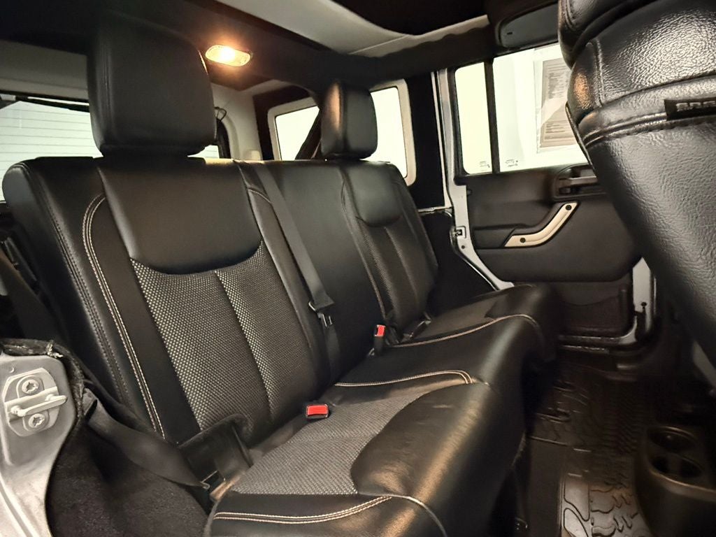 2017 Jeep Wrangler Unlimited Sahara