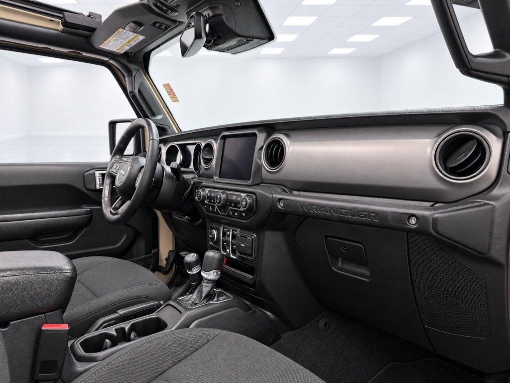 2022 Jeep Wrangler Unlimited Willys